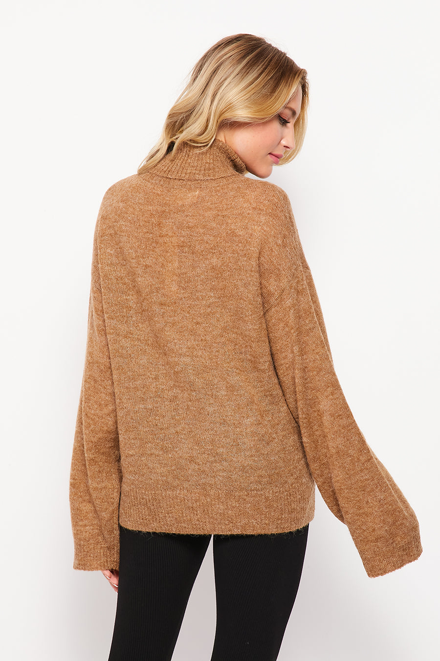 The Flying Birds Pullover - Brown